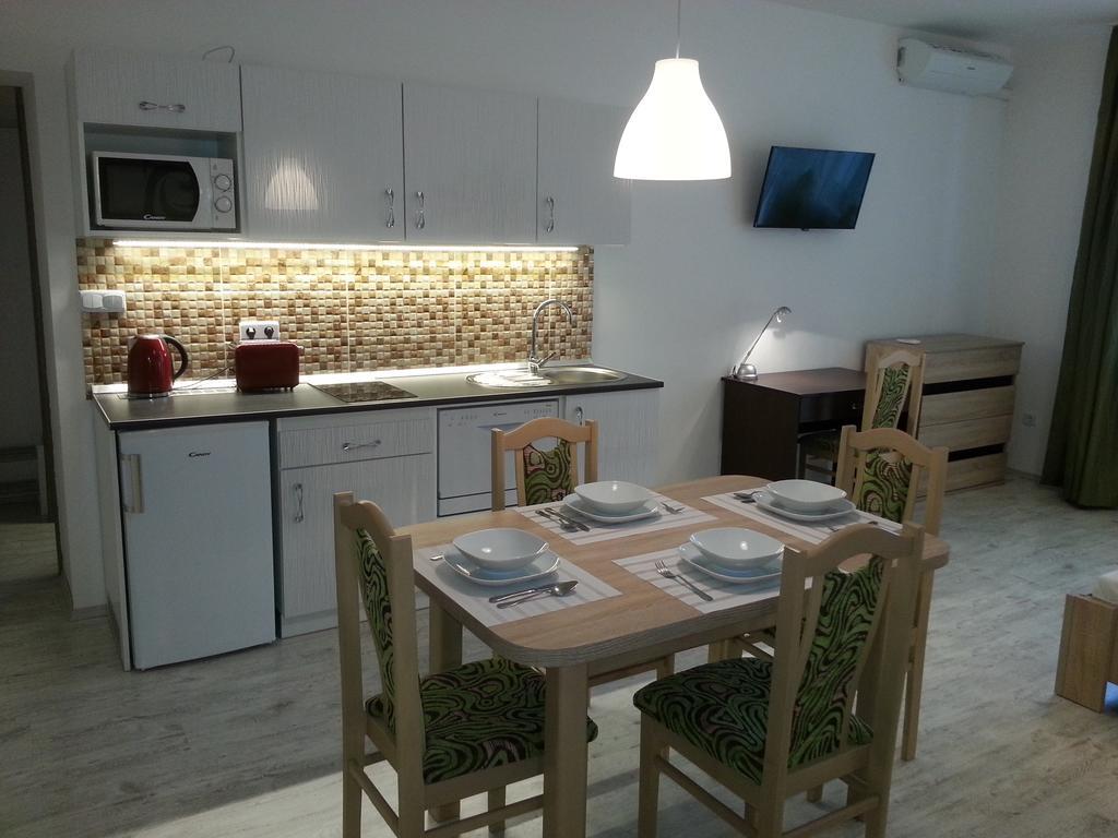 Downtown Apartment Μίσκολτς Εξωτερικό φωτογραφία