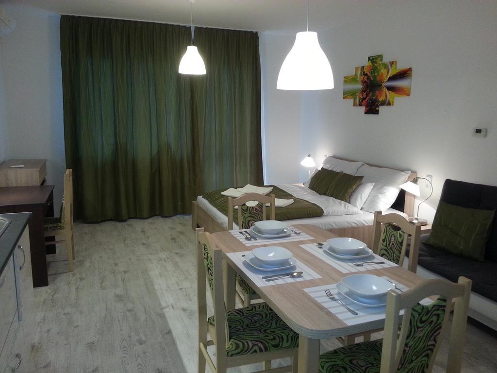 Downtown Apartment Μίσκολτς Εξωτερικό φωτογραφία