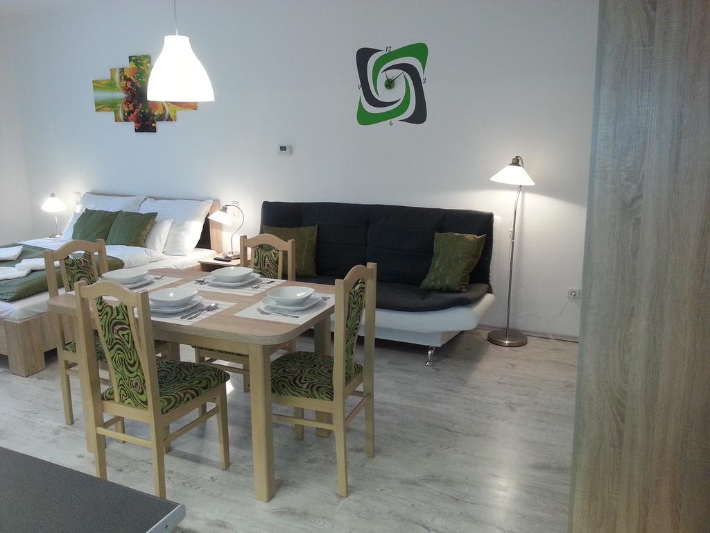 Downtown Apartment Μίσκολτς Εξωτερικό φωτογραφία