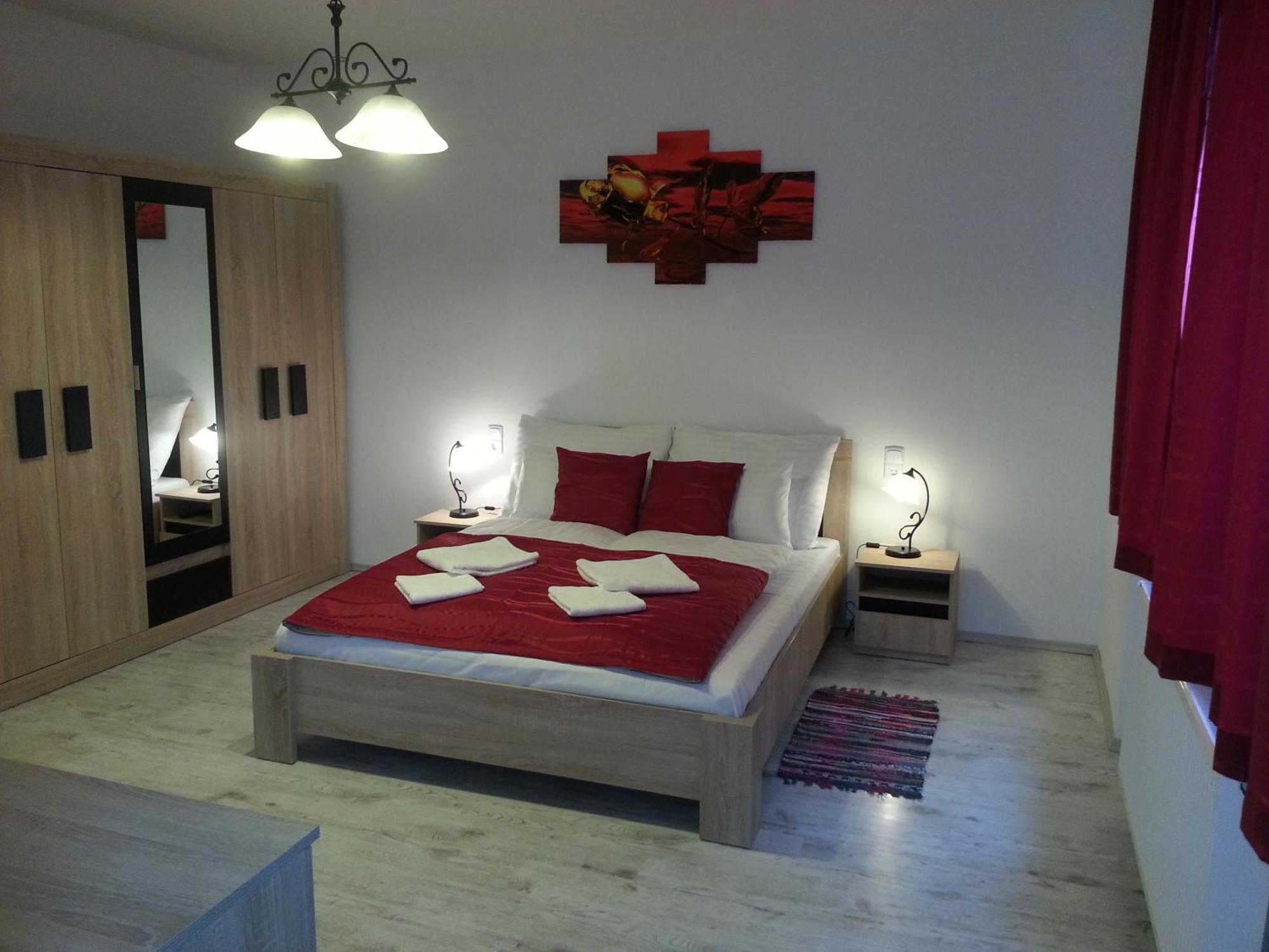 Downtown Apartment Μίσκολτς Εξωτερικό φωτογραφία