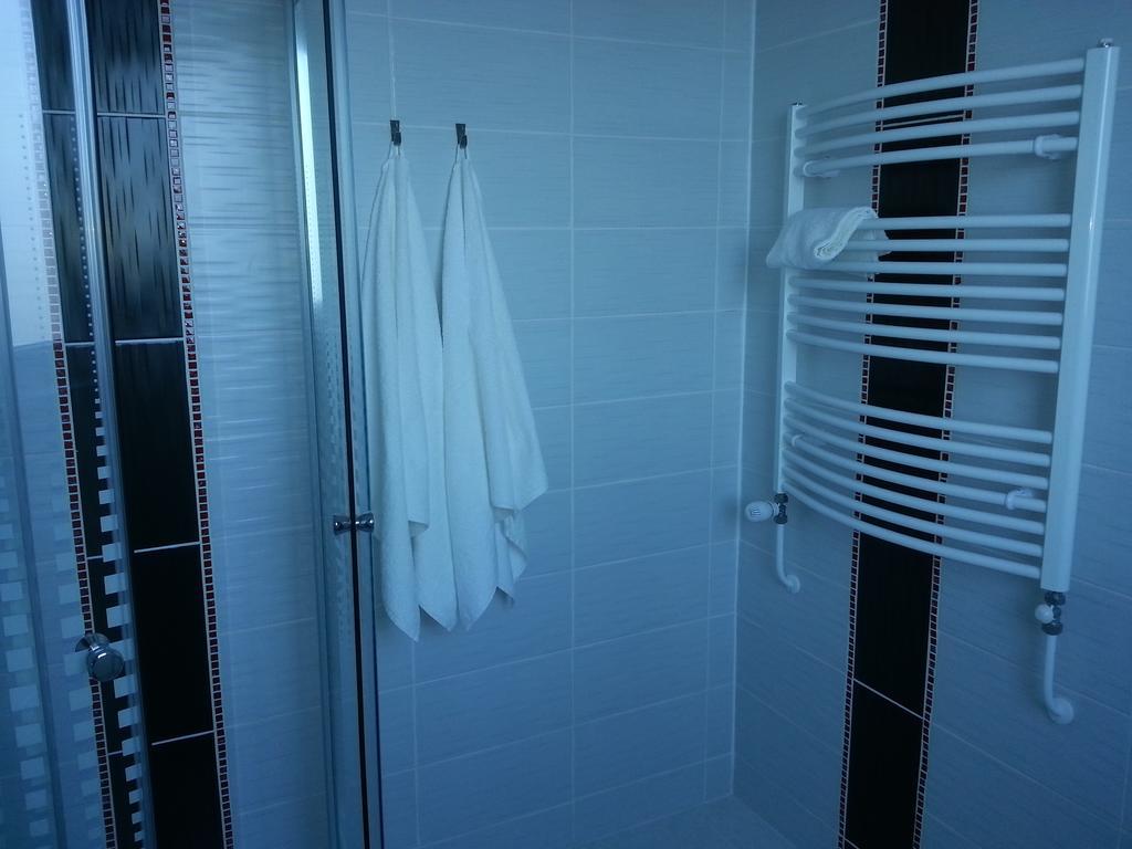Downtown Apartment Μίσκολτς Εξωτερικό φωτογραφία
