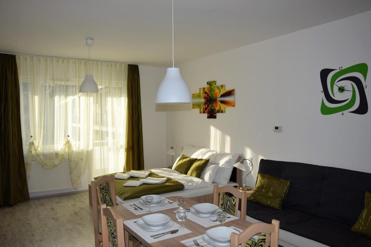 Downtown Apartment Μίσκολτς Εξωτερικό φωτογραφία